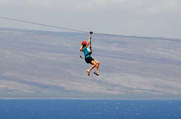 Fly above Kaanapali on Skyline